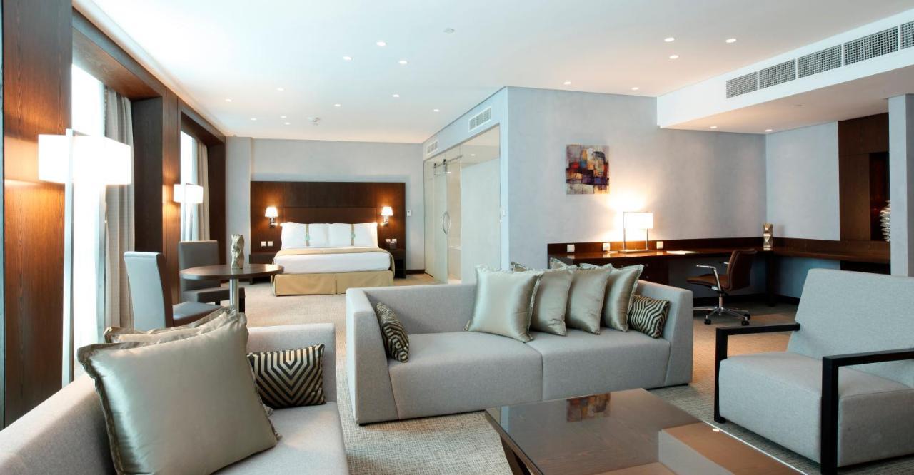 Holiday Inn Meydan By Ihg Riyadh Exterior photo