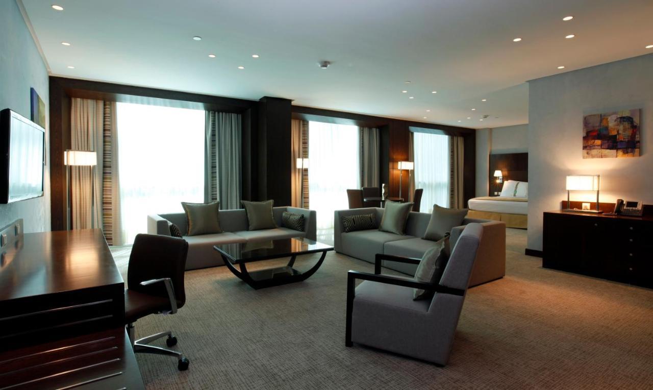 Holiday Inn Meydan By Ihg Riyadh Exterior photo