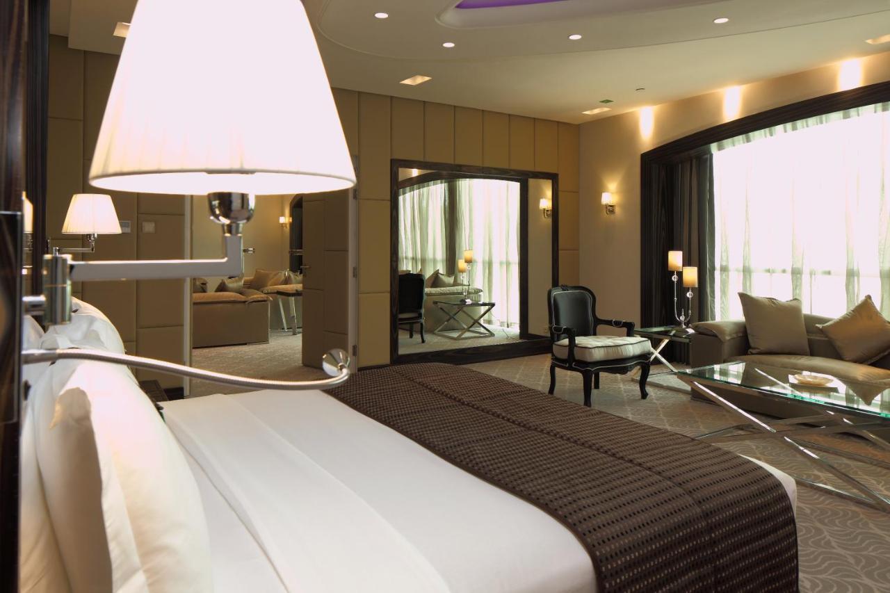 Holiday Inn Meydan By Ihg Riyadh Exterior photo