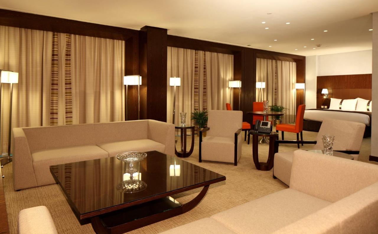 Holiday Inn Meydan By Ihg Riyadh Exterior photo