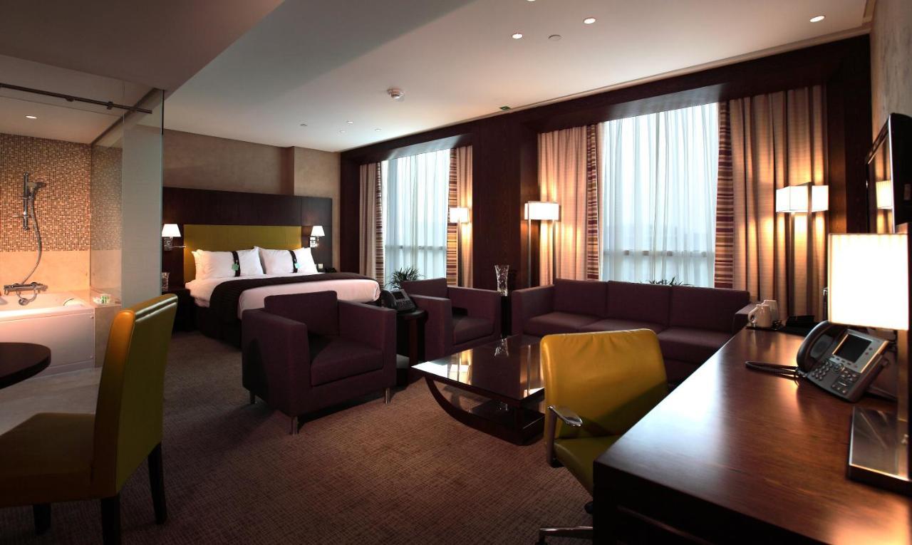 Holiday Inn Meydan By Ihg Riyadh Exterior photo